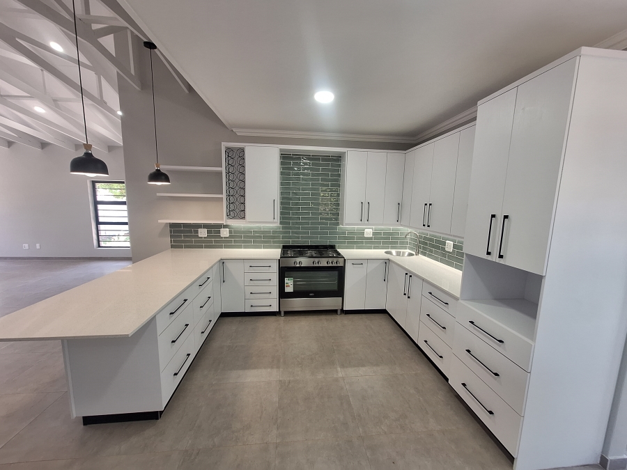 3 Bedroom Property for Sale in Aston Bay Eastern Cape